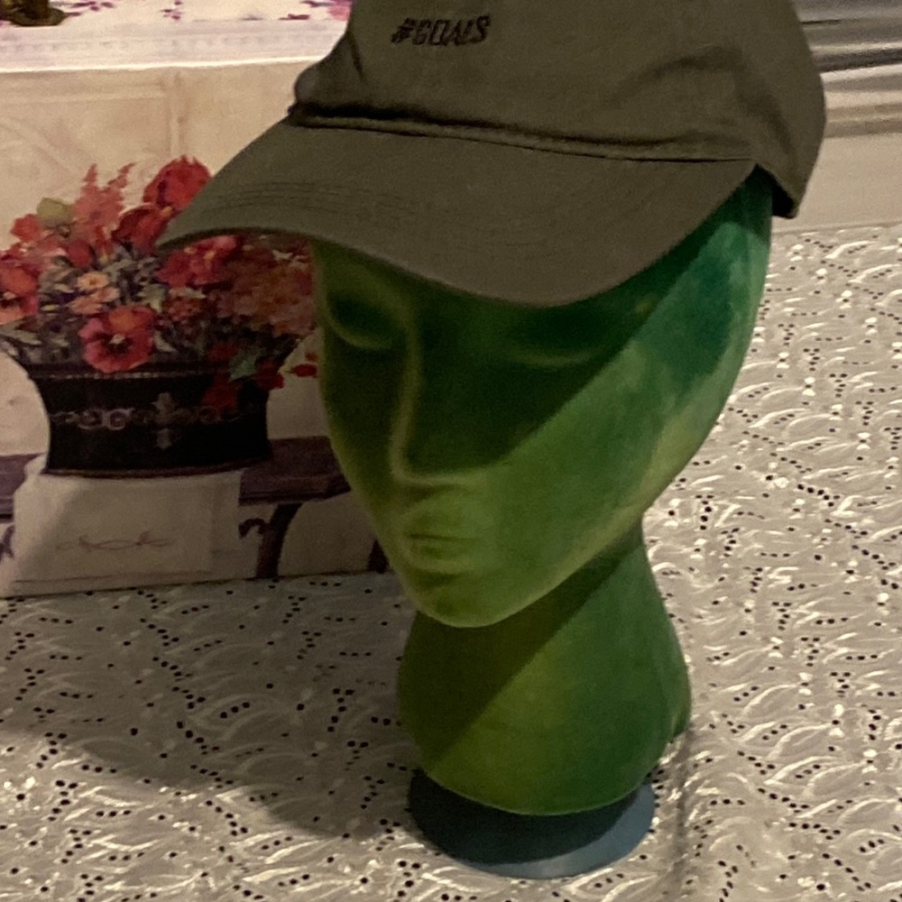 💜💜 #GOALS  Adjustable Army Green CAP by David and Young
